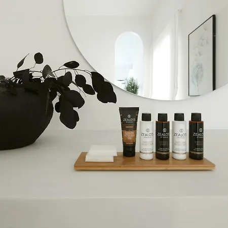 Le Blanc Nest Santorini - Family / Couples Luxury House Messaria (Santorini)