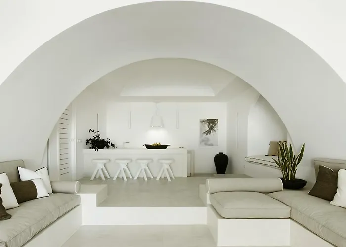 Villa Le Blanc Nest Santorini - Family / Couples Luxury House Mesariá