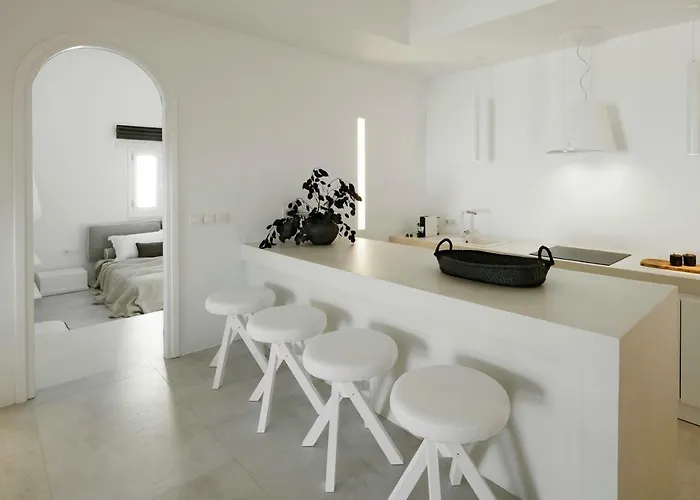 Villa Le Blanc Nest Santorini - Family / Couples Luxury House Mesariá