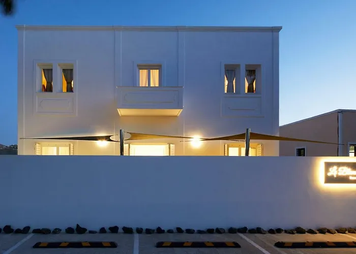 Villa Le Blanc Nest Santorini - Family / Couples Luxury House Mesariá