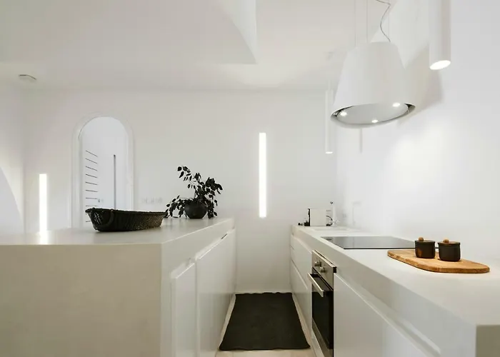 Villa Le Blanc Nest Santorini - Family / Couples Luxury House Meszariá